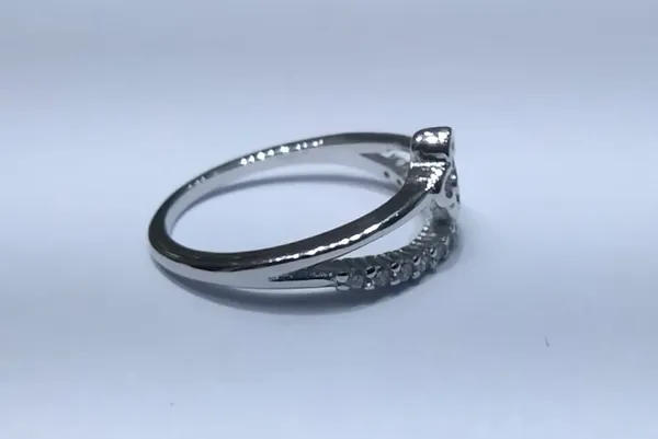 Silver_Sterling_Cross_Motif_Stone_Studded_Ring_For_Women