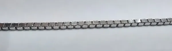 Silver_Box_Link_Chain_Necklace_For_Women