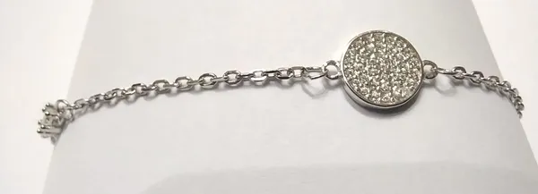 Silver_Link_Chain_Crystal_Centrepiece_Bracelet_For_Women