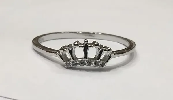 Silver_Sterling_Crown_Crystal_Accent_Ring_For_Women