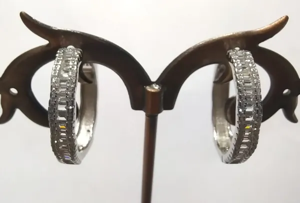 Silver_Sterling_Crystal_Stone_Studded_Hoop_Earrings_For_Women
