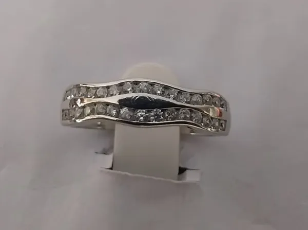 Silver_Sterling_925_Dual_Row_Stone_Studded_Band_Ring_For_Women