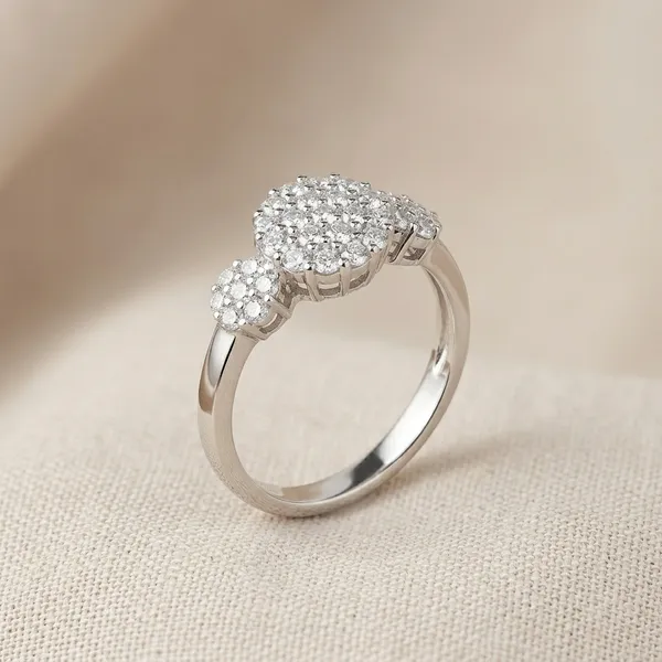 Silver_Stone_Studded_Cluster_Statement_Ring_For_Women