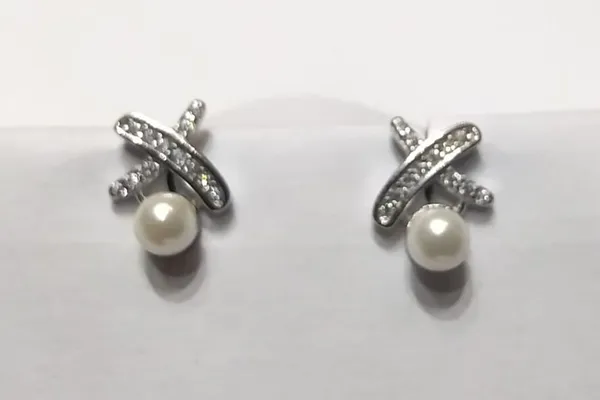 Silver_Sterling_Pearl_Crystal_Bar_Stud_Earrings_For_Women