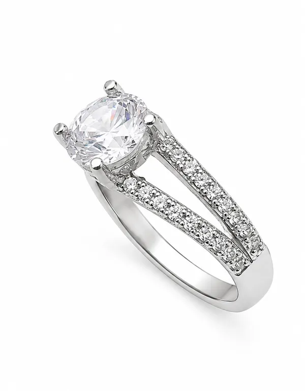 Silver_Solitaire_Style_Stone_Shoulder_Ring_For_Women