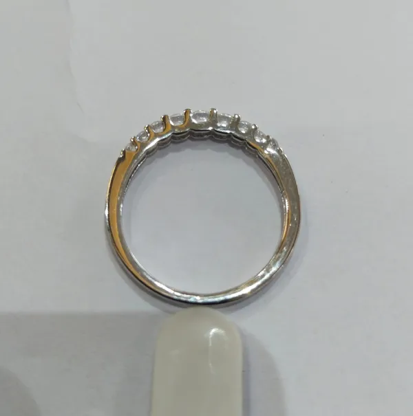 Silver_Sterling_925_Clear_Stone_Row_Band_Ring_For_Women