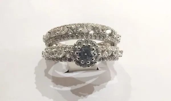 Silver_Stone_Studded_Layered_Band_Ring_For_Women