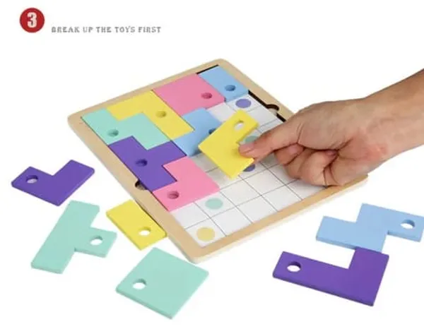 Multicolor_Wood,_Cardboard_Geometry,_Strategy,_Board_Game_For_Kids