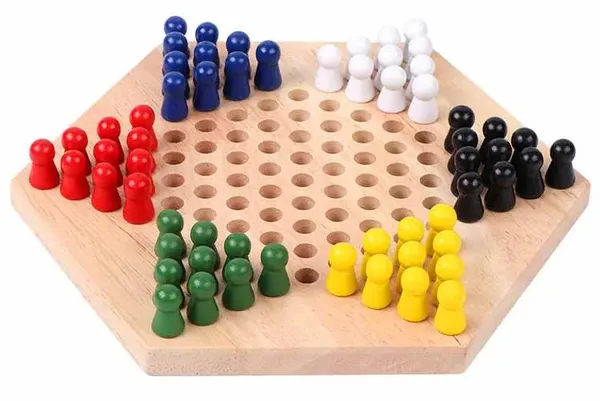Wooden-Chinese-checker