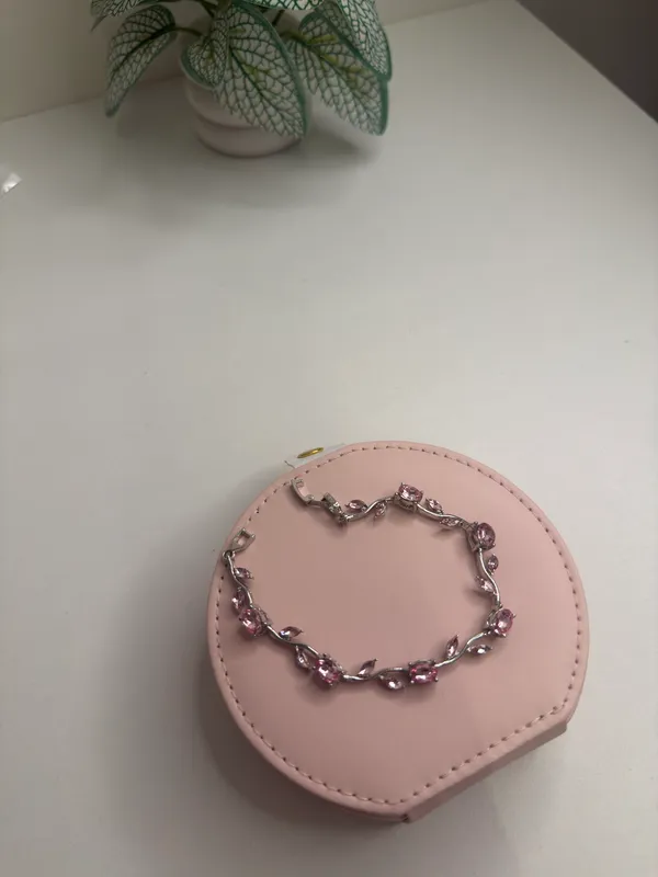 Colour_Diamond_Wavy_Link_Chain_Bracelet_For_Women