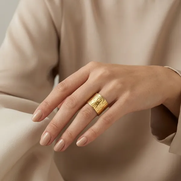 Croissant_Dome_Ring_For_Women