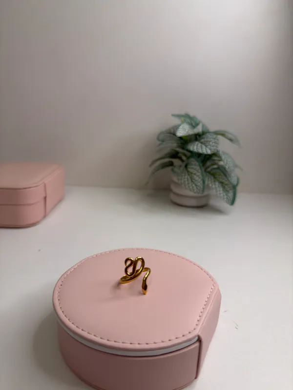 Twisted_Knot_Ring_For_Women