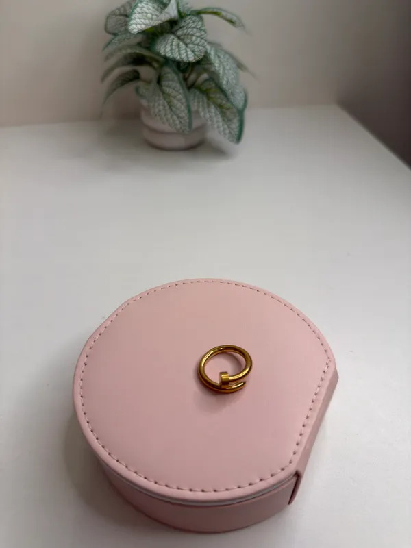 Ribbed_Dome_Ring_For_Women
