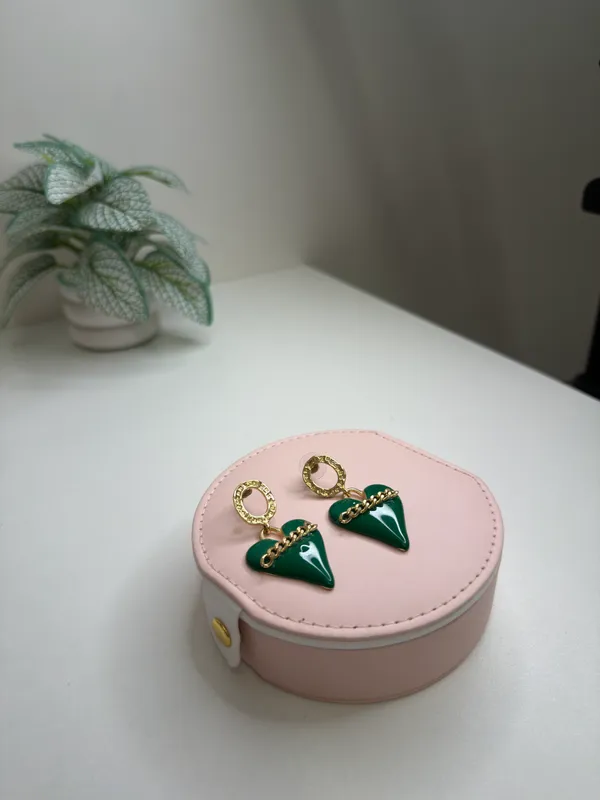 Green_Heart_Stud_Earrings_For_Women