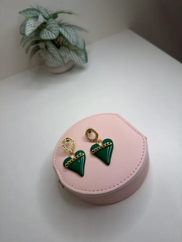 Green_Heart_Stud_Earrings_For_Women