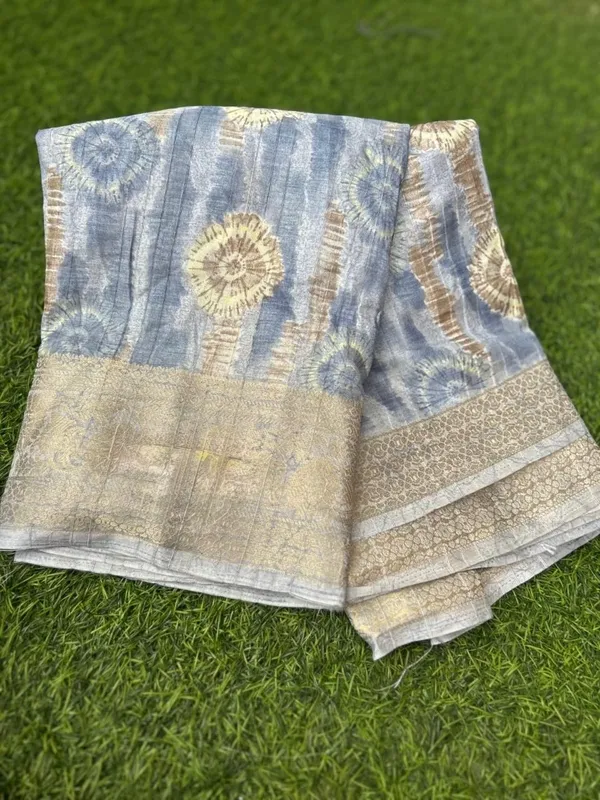 Grey_Semi_Dola_saree_For_Women