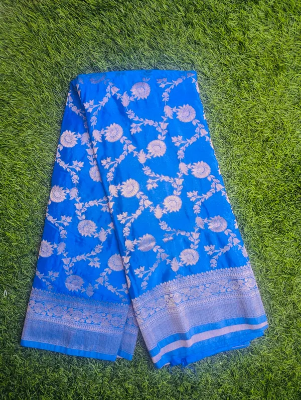 Blue_Woven_Floral_Khadi_Chiffon_Saree_for_Women
