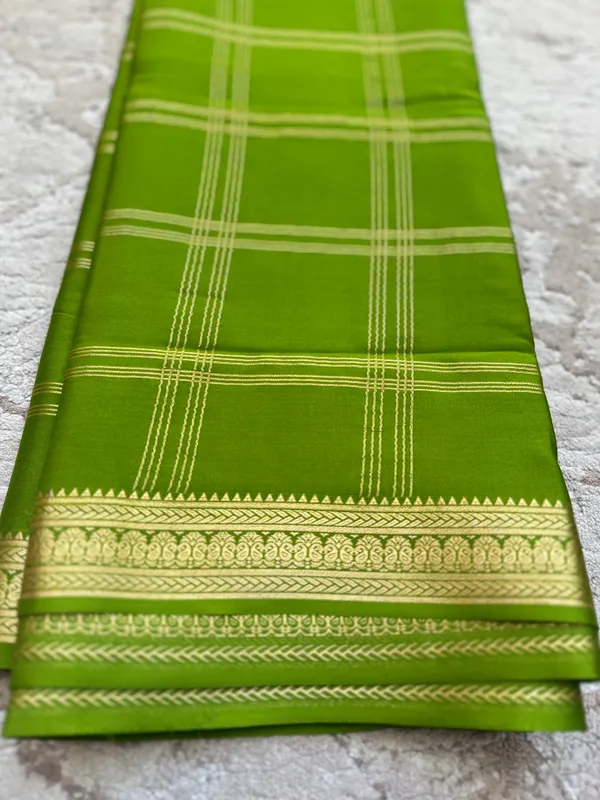 Green_Pure_Silk_saree_For_Women