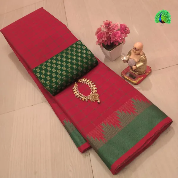 Red_And_Green_Woven_Traditional_Saree_for_Women