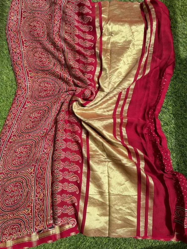 Red_Pure_Modal_saree_For_Women