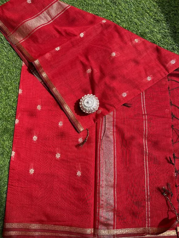 Red_Maheshwari_Silk_Cotton_saree_For_Women