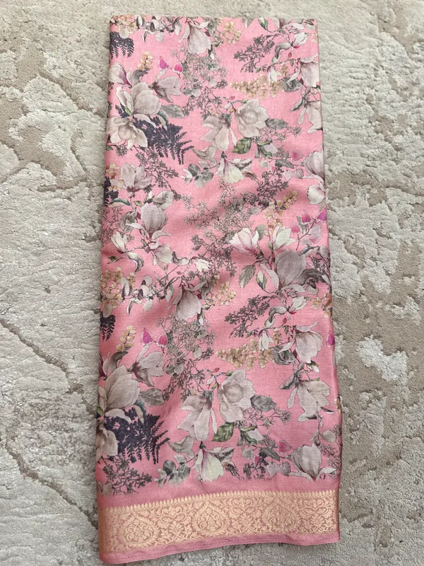 Pink_Printed_Soft_Silk_saree_For_Women