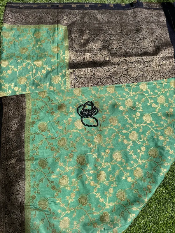 Green_Khadi_Chiffon_Saree_For_Women