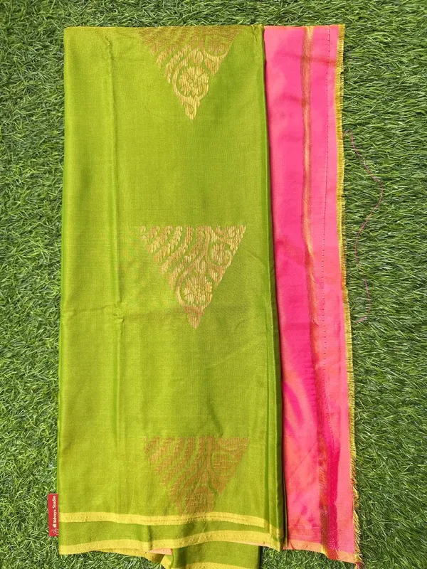 Green_Soft_Silk_saree_For_Women