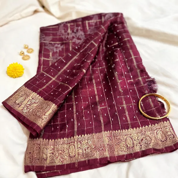 Maroon_Semi_Dola_saree_For_Women