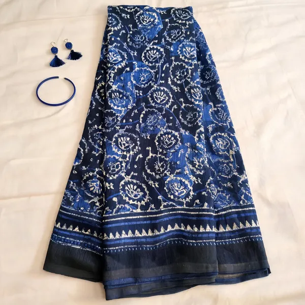 Navy_Blue_Semi_Crepe_saree_For_Women