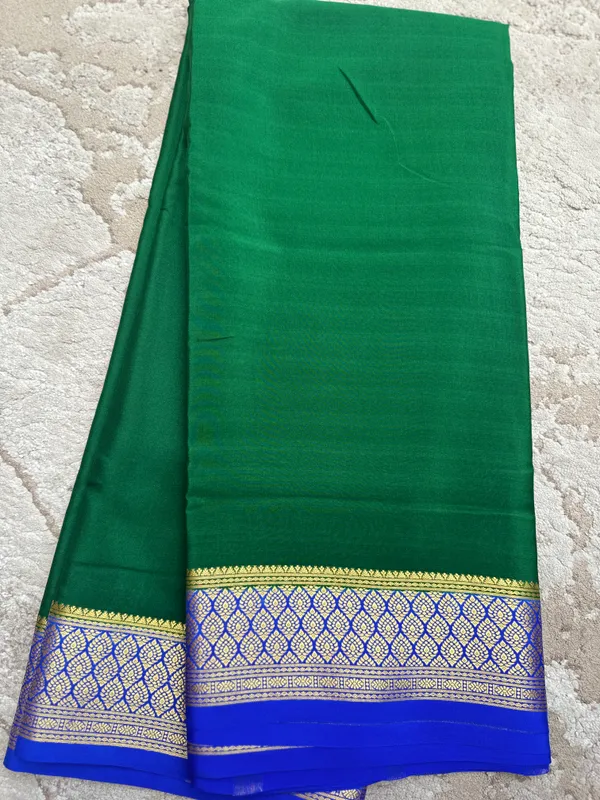 Green_Pure_Silk_saree_For_Women