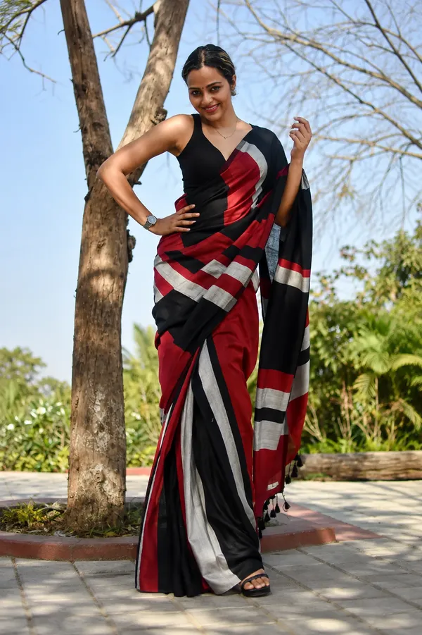 Multicolor_Geometric_Saree_for_Women