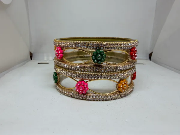 Gold_Tone_Embellished_Floral_Bangles_for_Women