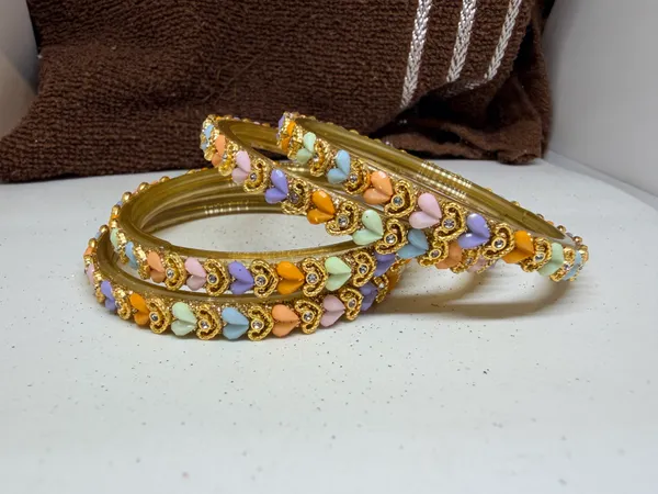 Multicolour_Beaded_Bangle_Set_for_Women