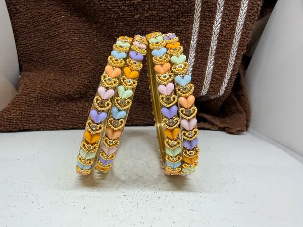 Multicolour_Beaded_Bangle_Set_for_Women