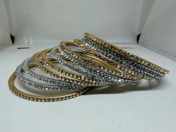 Gold_And_Silver_Stone_Studded_Bangles_for_Women