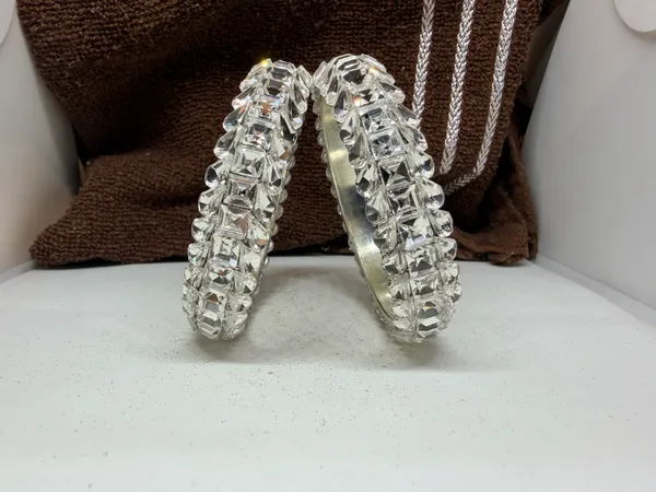 Silver-Tone_Geometric_Stone_Bangles_for_Women