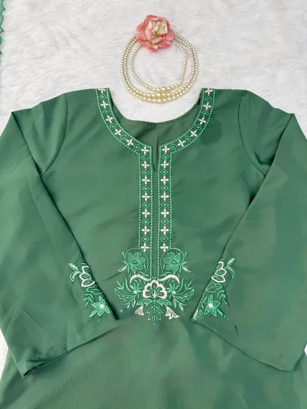 Green_American_Silk_Straight_Embroidered_Kurta_Set_For_Women