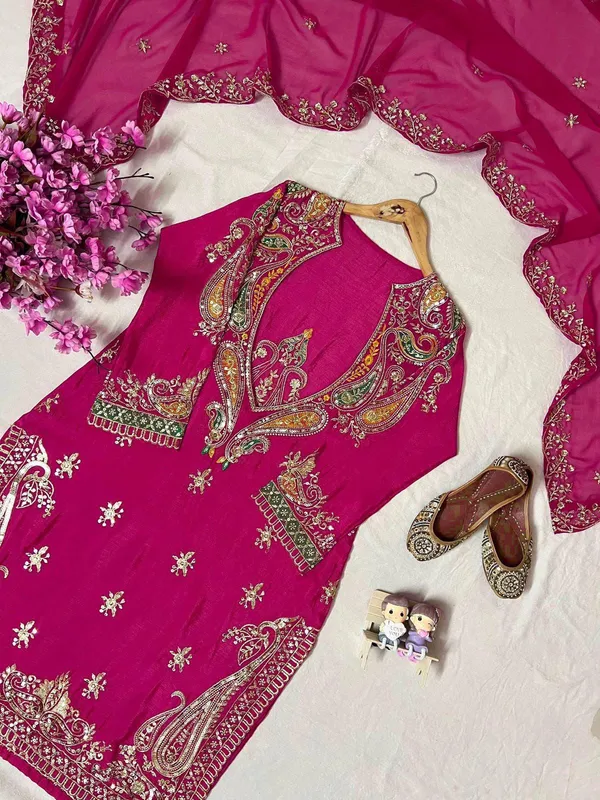 Magenta_Chinon_Georgette_Anarkali_Embroidered_Suit_Set_For_Women