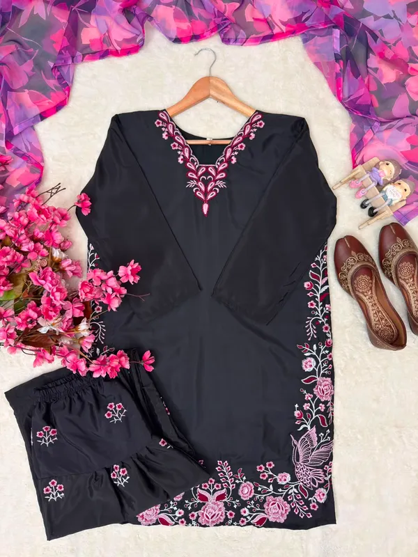 Black_Crepe_Georgette_Embroidered_Straight_Salwar_Suit_For_Women