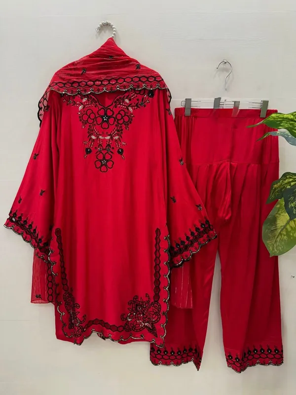 Red_Chanderi_Jacquard_Straight_Fit_Salwar_Suit_For_Women