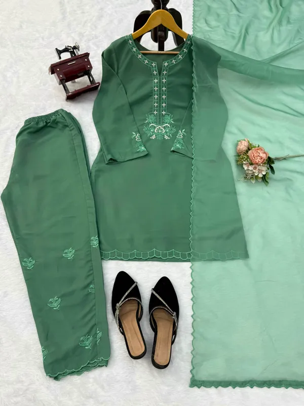 Green_American_Silk_Straight_Embroidered_Kurta_Set_For_Women