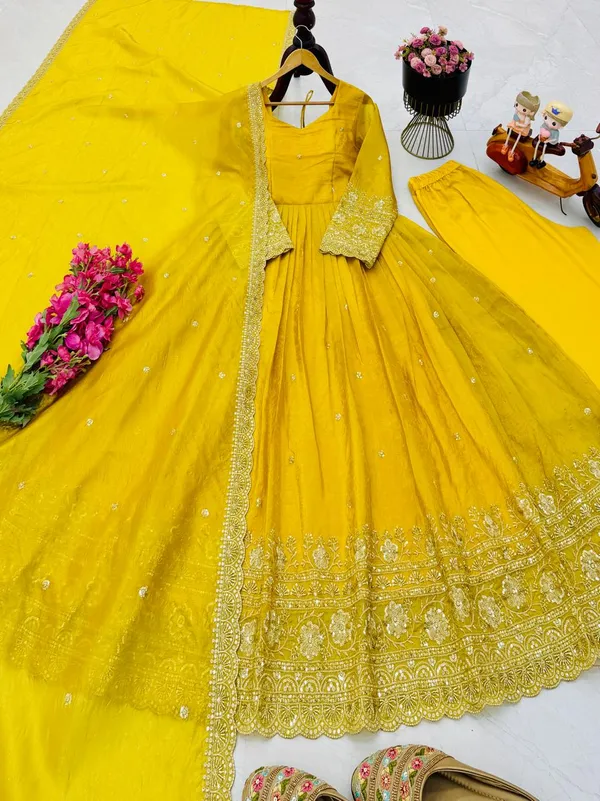 Yellow_Gold_Crash_Fabric_Flared_Anarkali_Suit_For_Women