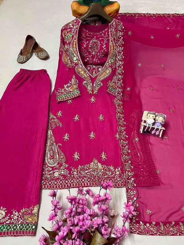 Magenta_Chinon_Georgette_Anarkali_Embroidered_Suit_Set_For_Women