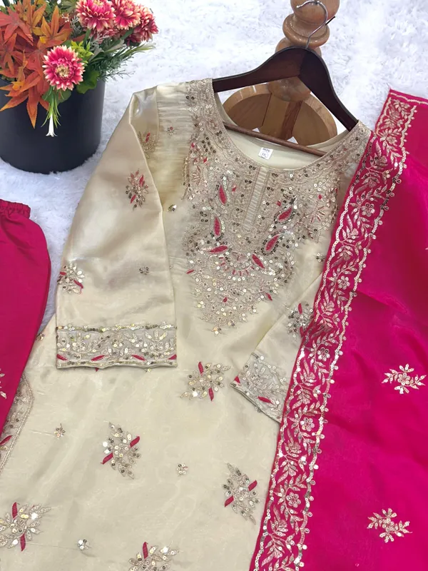 Cream_Pink_Zmy_Silk_Straight_Suit_Set_For_Women