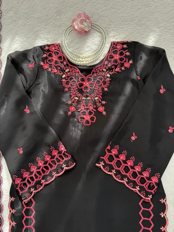Black_Chanderi_Jacquard_Embroidered_Kurta_Salwar_Suit_For_Women