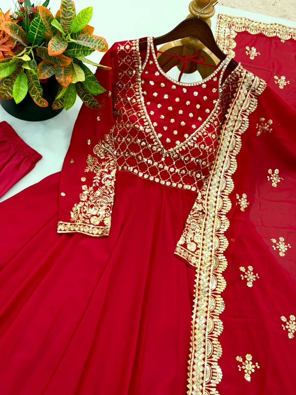 Maroon_Georgette_Flared_Anarkali_Suit_Set_For_Women