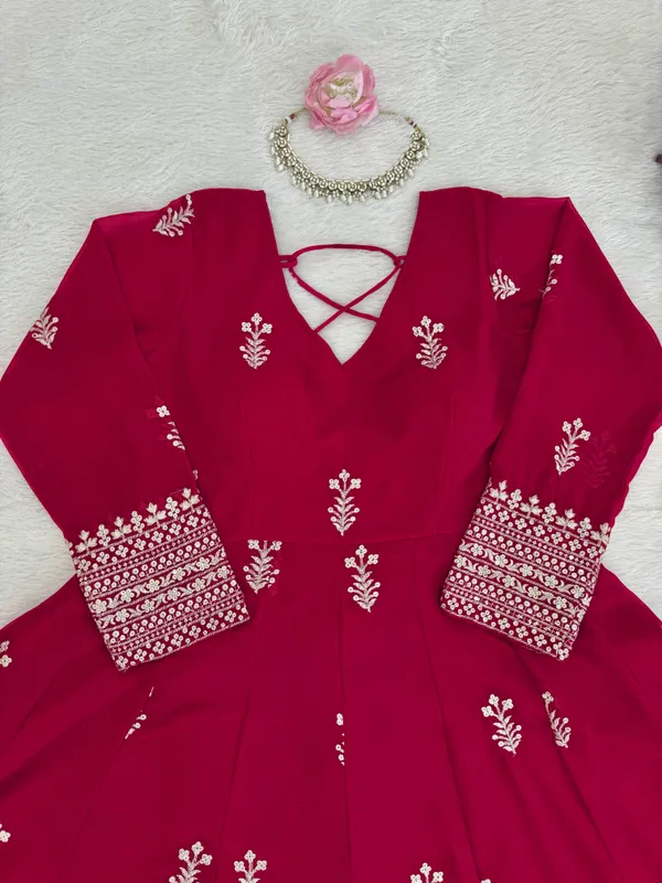 Red_Faux_Georgette_Flared_Anarkali_Suit_Set_For_Women