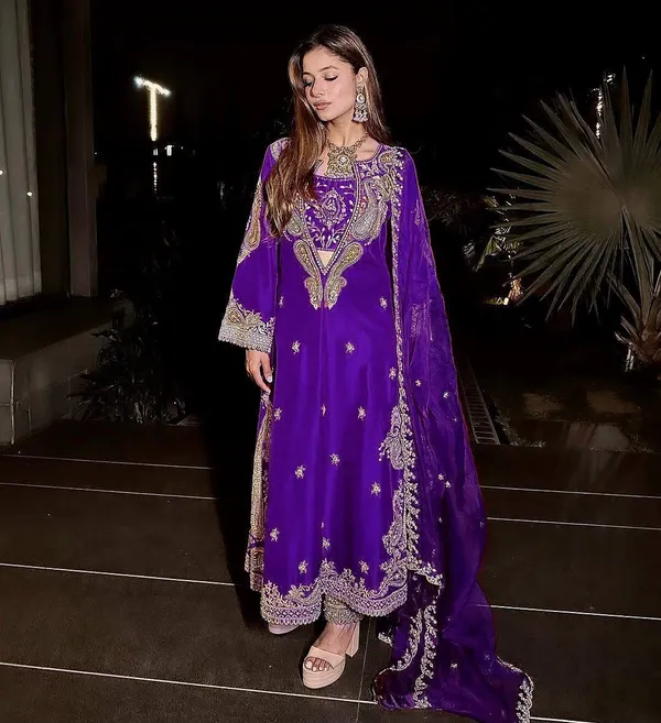 Purple_Chinon_Georgette_Straight_Embroidered_Suit_Set_For_Women