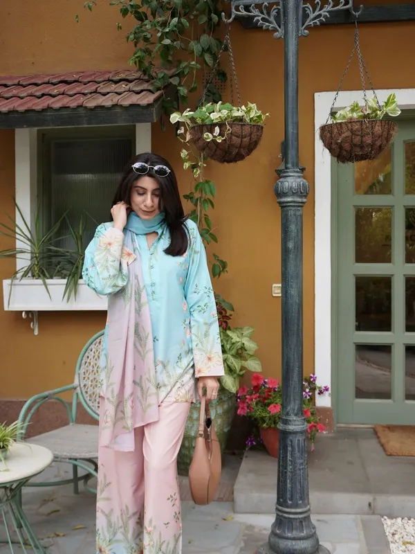 Blue_Maslin_Cotton_Floral_Print_Three_Piece_Kurta_Set_For_Women